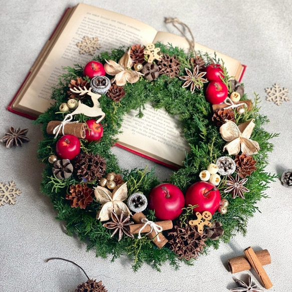 クリスマス✳︎ りんごとトナカイのクリスマスリース  / クリスマスリース / メッセージタグ付き 2枚目の画像