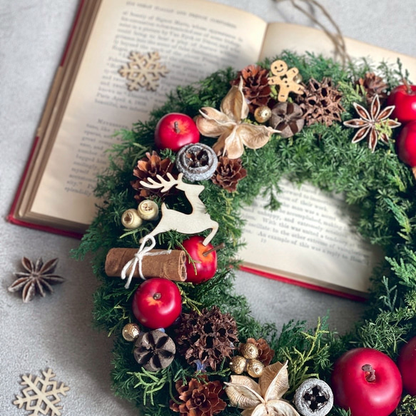 クリスマス✳︎ りんごとトナカイのクリスマスリース  / クリスマスリース / メッセージタグ付き 3枚目の画像