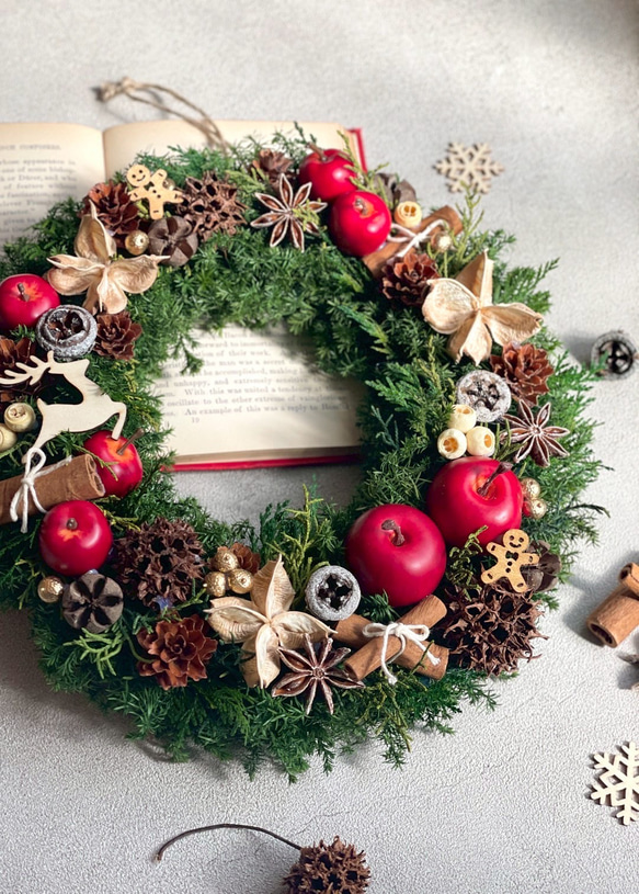 クリスマス✳︎ りんごとトナカイのクリスマスリース  / クリスマスリース / メッセージタグ付き 4枚目の画像