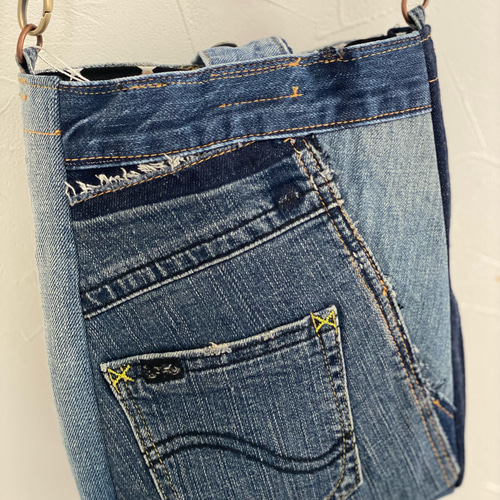 デニムリメイクサコッシュショルダーバッグ 1_16b6160e0488892f6e8d4d3ab7d0