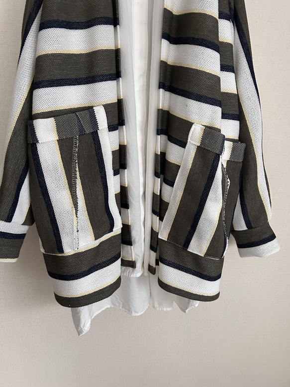 春秋冬やわらかい鹿の子ボーダーニットローブドルマンカーディガン 3枚目の画像