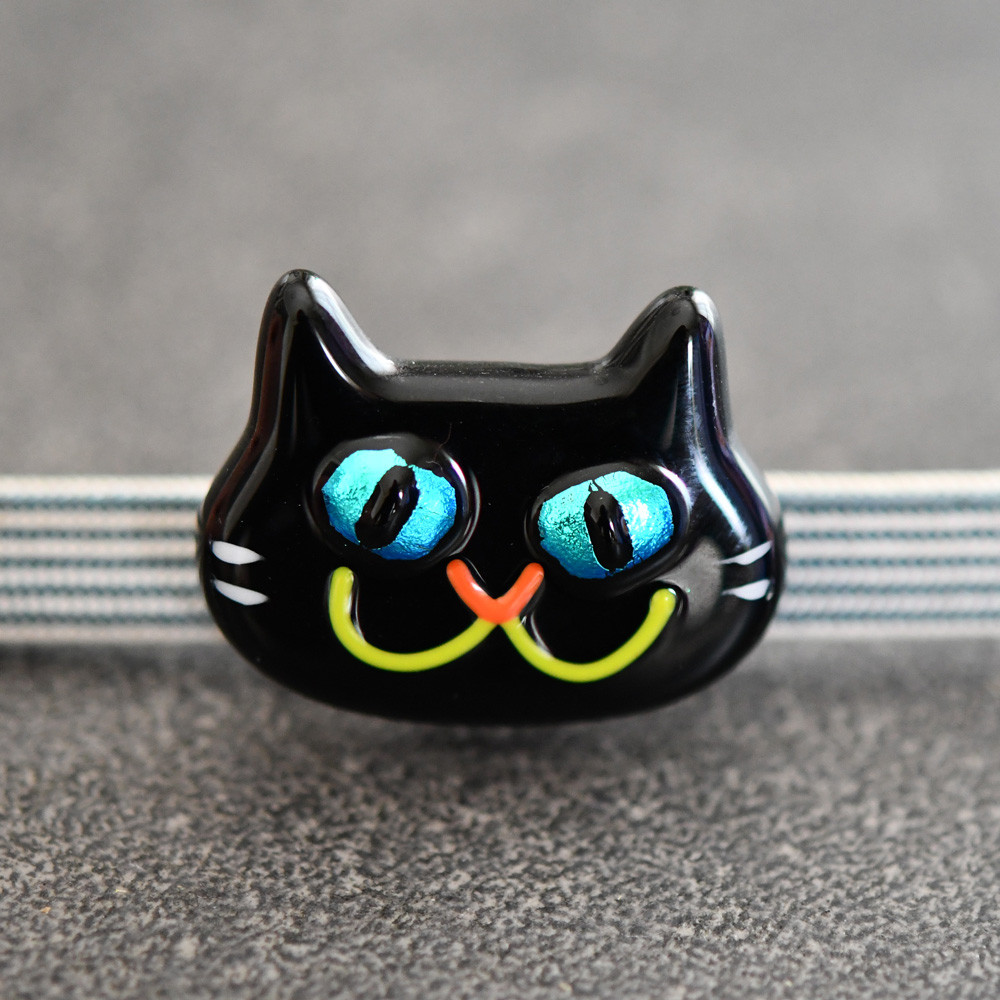 お目目キラキラ　黒猫帯留め　ハロウィンにも
