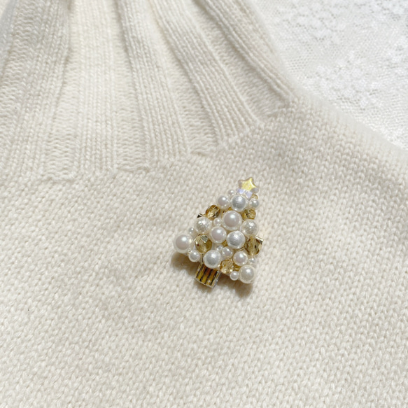 クリスマスツリー刺繍ブローチcol:ゴールド⭐︎クリスマスギフト 3枚目の画像