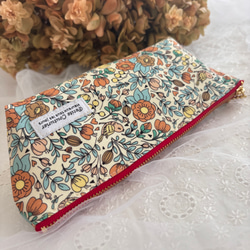 ペンケース　マーガレット 1枚目の画像