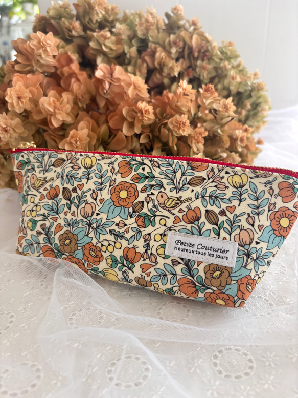 ペンケース　マーガレット 2枚目の画像