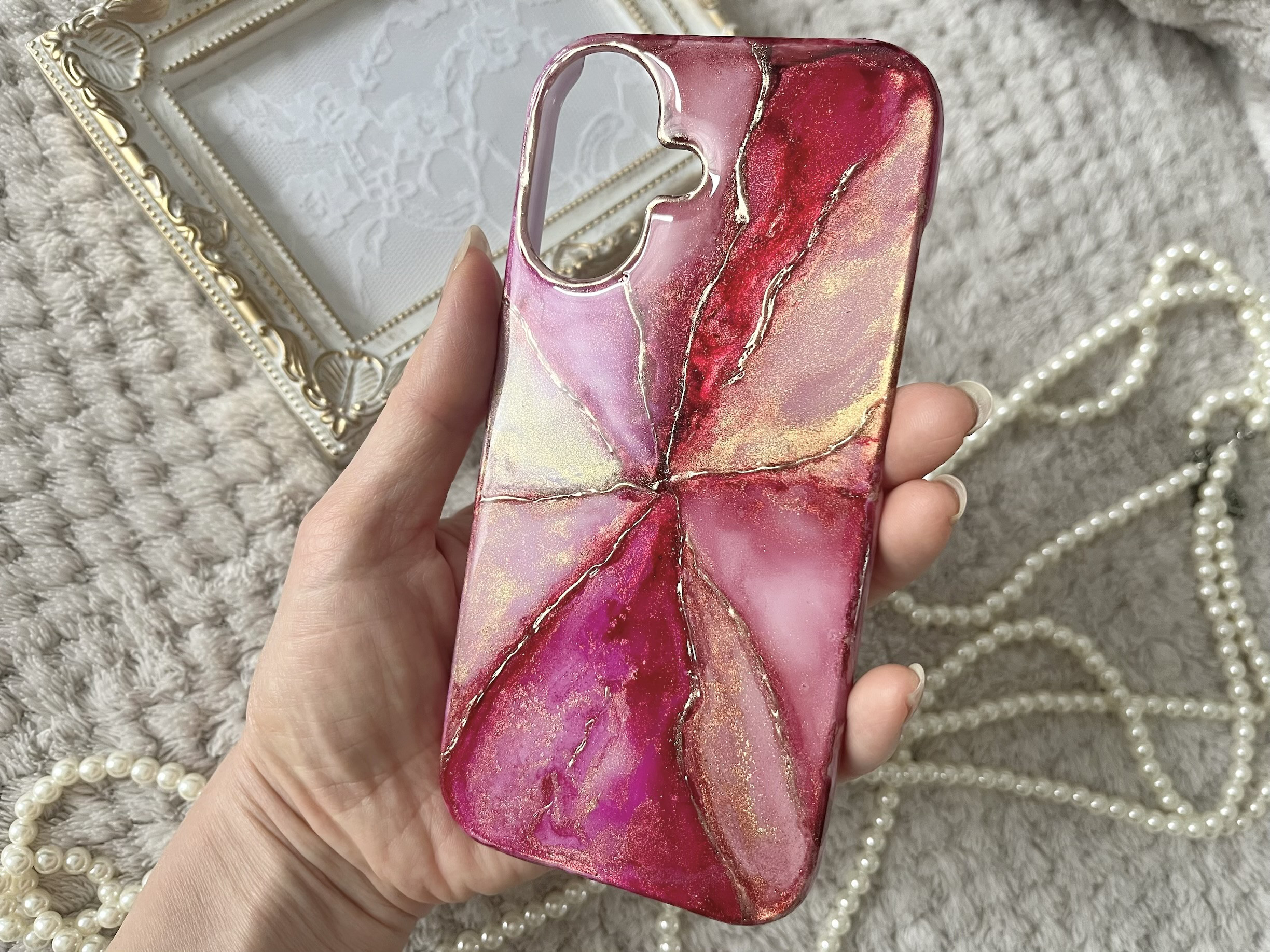 【iPhone17】アルコールインクアートスマホカバー