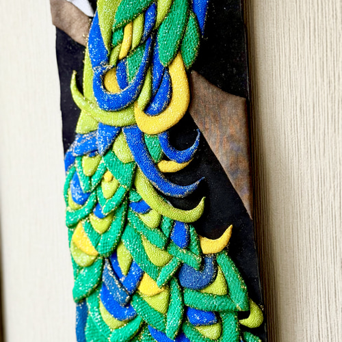 孔雀のタペストリー｜鮮やかな羽が魅せる華やぎインテリア その他