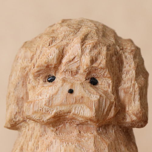 トイプードル 犬 木彫り 木製 置物 インテリア雑貨（木材：タモ）（No