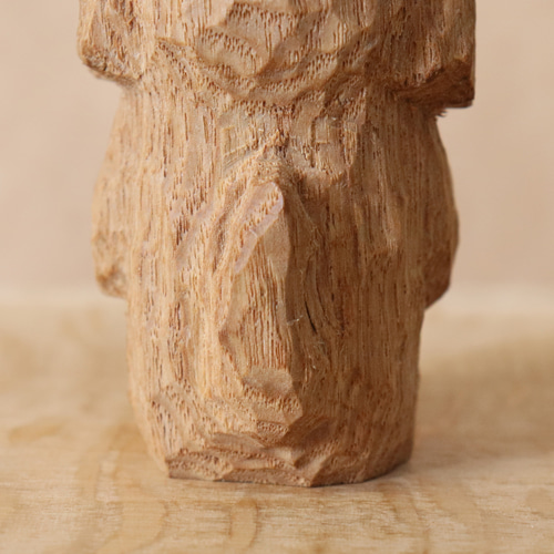 トイプードル 犬 木彫り 木製 置物 インテリア雑貨（木材：タモ）（No