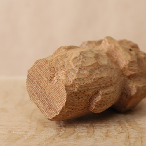 トイプードル 犬 木彫り 木製 置物 インテリア雑貨（木材：タモ）（No