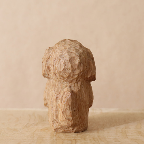 トイプードル 犬 木彫り 木製 置物 インテリア雑貨（木材：タモ）（No