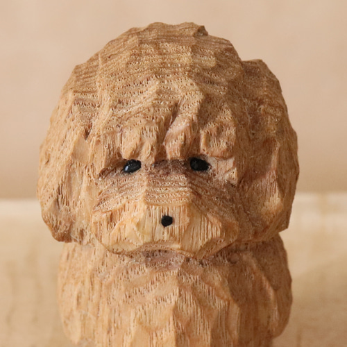 トイプードル 犬 木彫り 木製 置物 インテリア雑貨（木材：タモ）（No