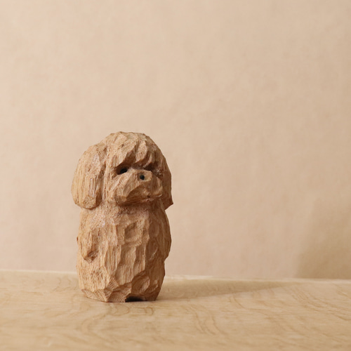 トイプードル 犬 木彫り 木製 置物 インテリア雑貨（木材：タモ）（No