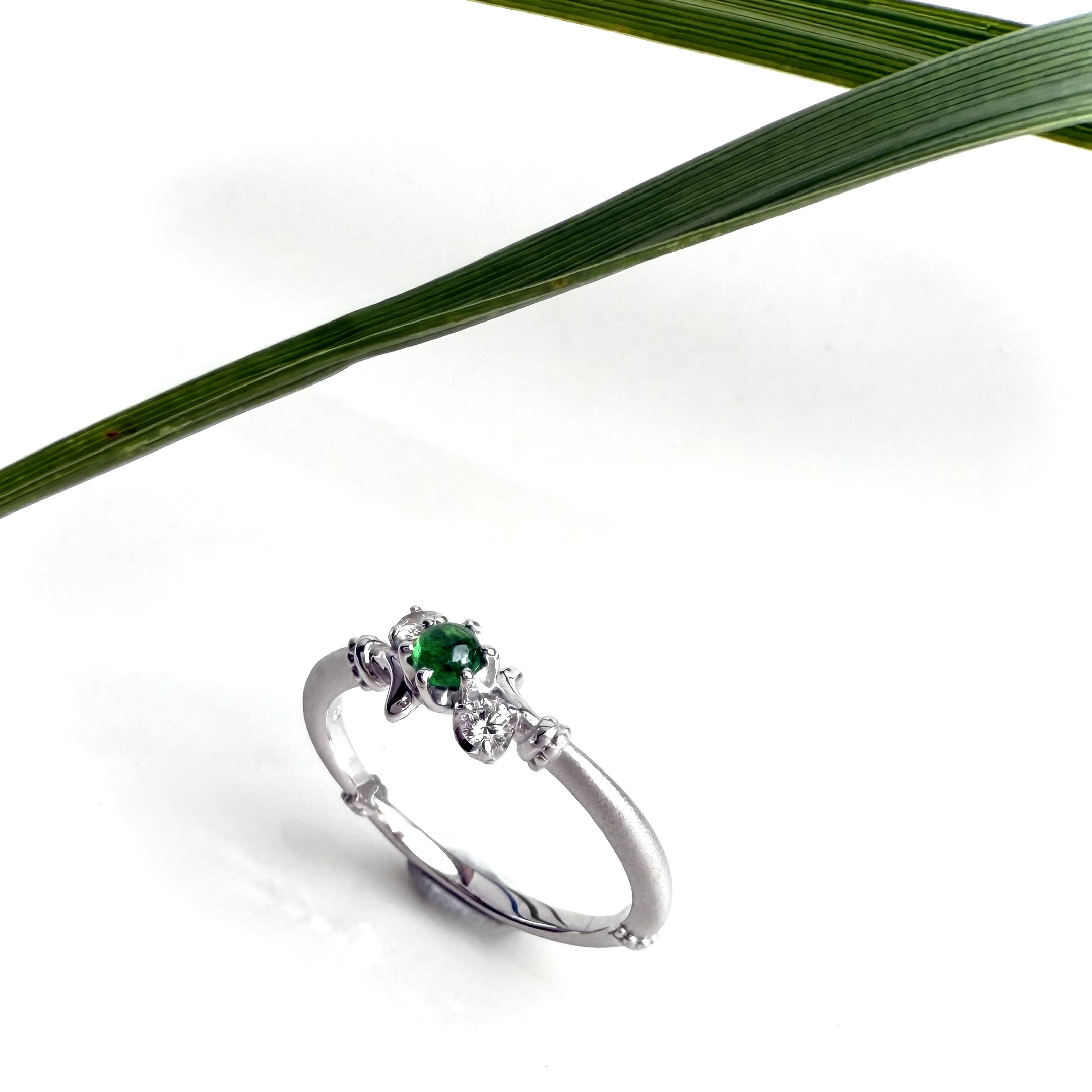 Trilogy トリロジー SV925 デマントイドガーネット×ダイヤ リング