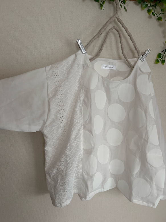 春夏ふんわり水玉オフホワイトパッチcottonレースブラウス 3枚目の画像