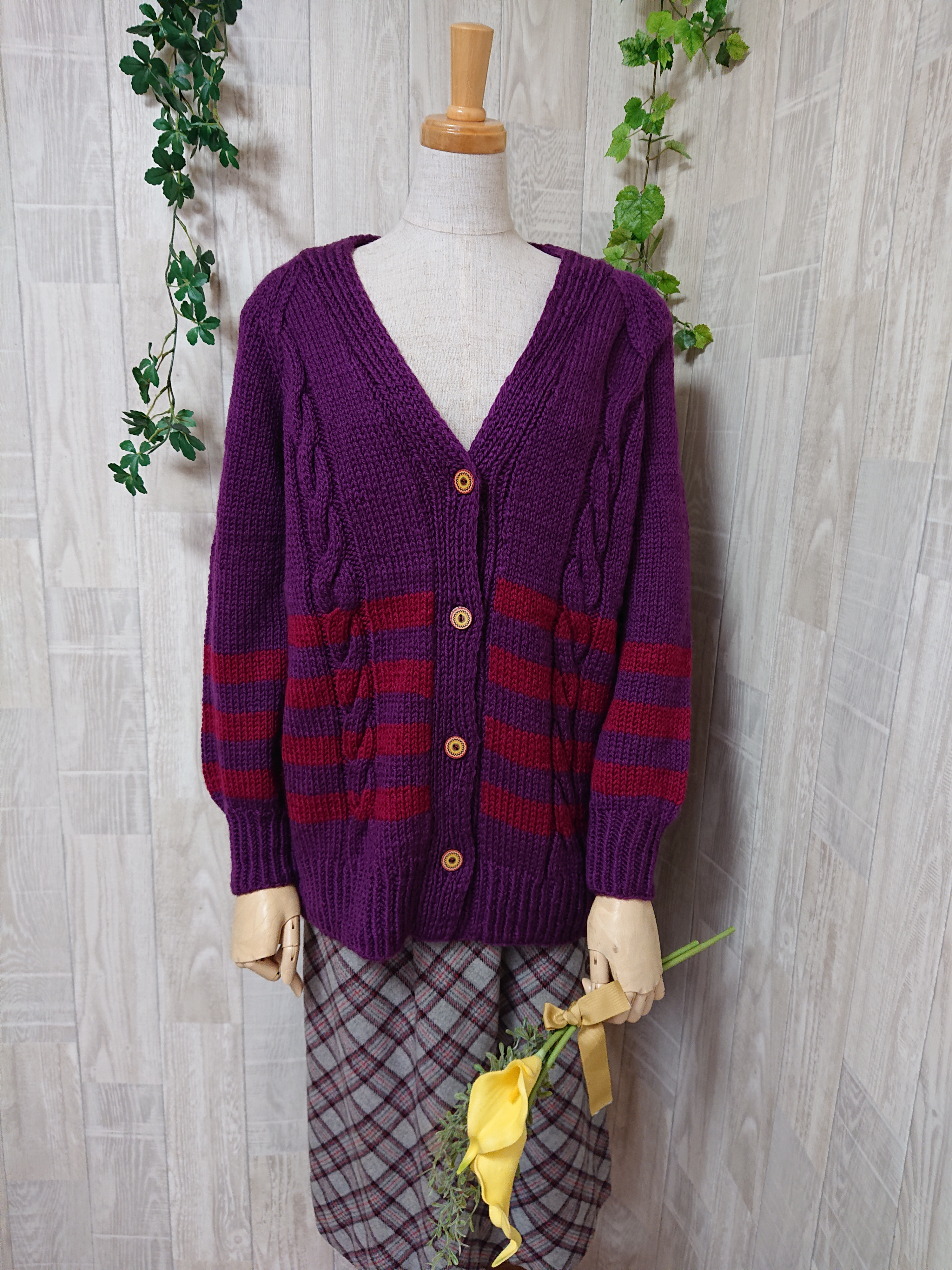 カーディガン　ウール100％手編みなのに安価 KS152