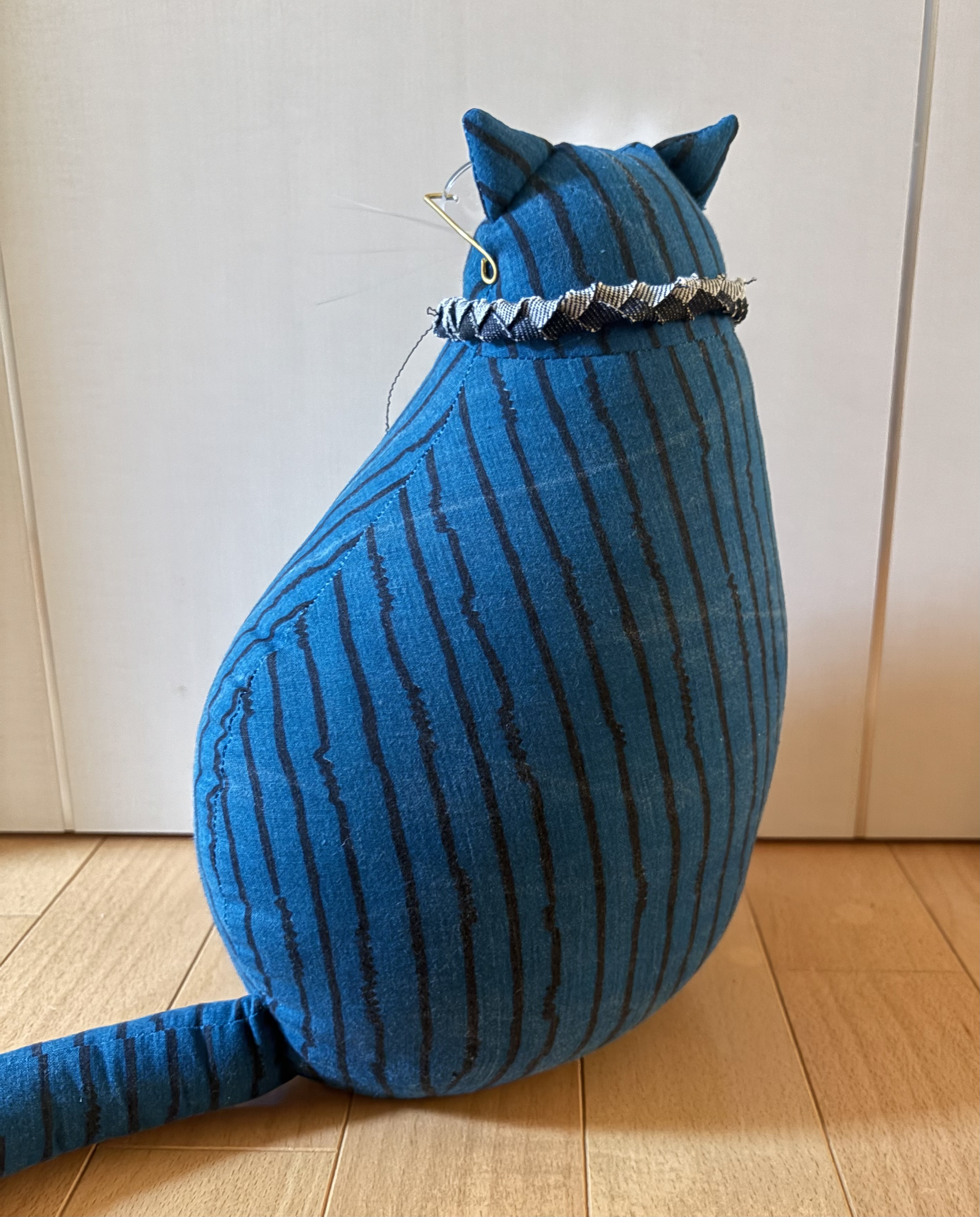 めがねをかけたねこ（スイカ）