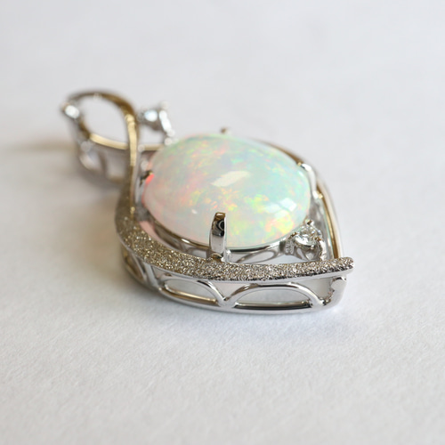 オパール 2カラットアップ シンプルスターダスト梨地ペンダントトップ