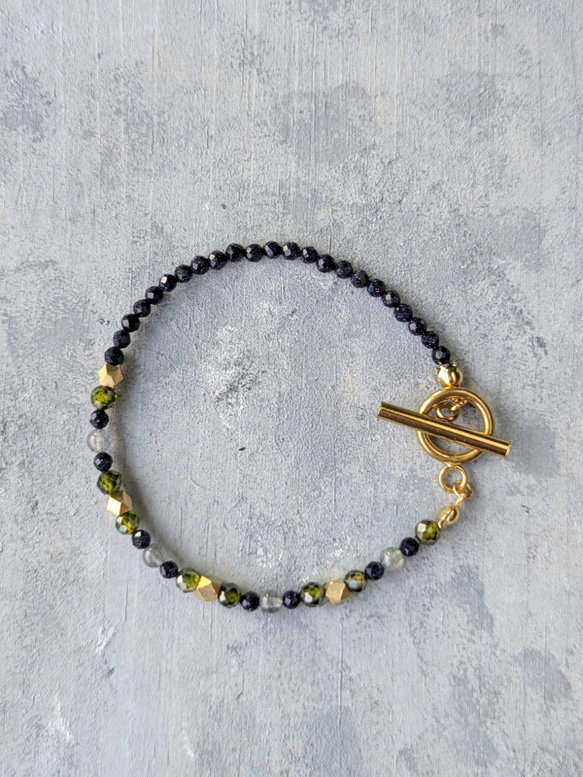 秋色 ◆フランスから届いたネイビーstoneとラブラドライトブレスレット カーキ サージカルステンレス 14kgfSV 2枚目の画像