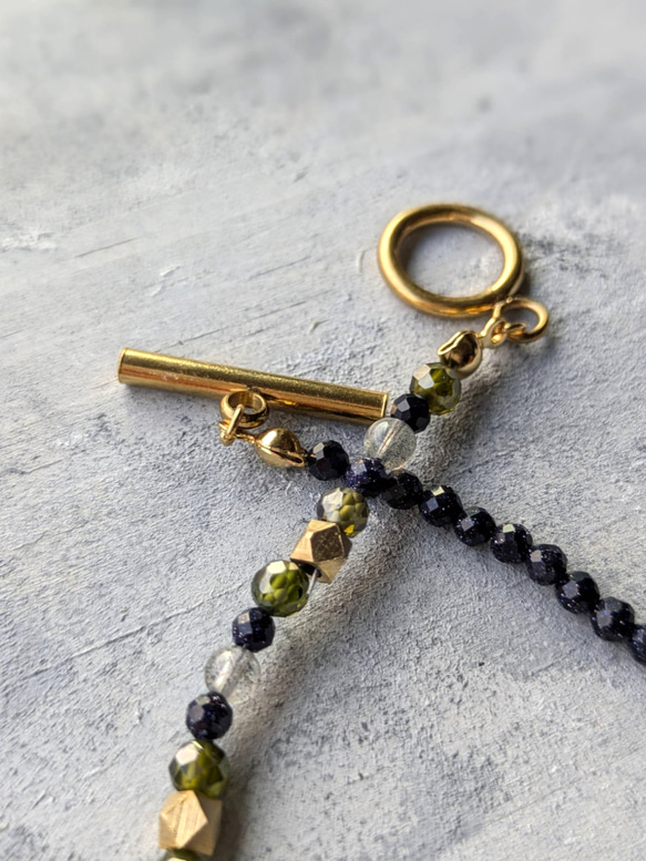 秋色 ◆フランスから届いたネイビーstoneとラブラドライトブレスレット カーキ サージカルステンレス 14kgfSV 6枚目の画像