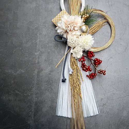 色鮮やかなプロモサムとケイトウのクリスマス&お正月しめ縄 LIFFT正月2024】しめ飾り 縁