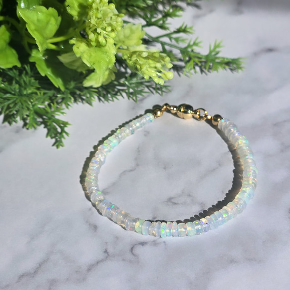 【再販×4】【10月誕生石】ギラギラ遊色のオパールのブレスレット　＼不器用さんでも安心、ストレスゼロのワンタッチ装着！／ 2枚目の画像