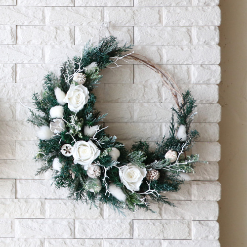 クリスマス2025】＊20センチ＊クレセントクリスマスリース～バラWHITE