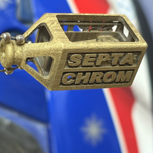 バイクガレージ スピードの記憶」オーダーメイドボトル型ネックレス