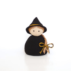【yuj - süß line】魔女と黒猫とかぼちゃのあみぐるみ　ハロウィン　インテリア　季節の飾り物 5枚目の画像
