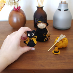 【yuj - süß line】魔女と黒猫とかぼちゃのあみぐるみ　ハロウィン　インテリア　季節の飾り物 16枚目の画像