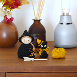 【yuj - süß line】魔女と黒猫とかぼちゃのあみぐるみ　ハロウィン　インテリア　季節の飾り物 18枚目の画像
