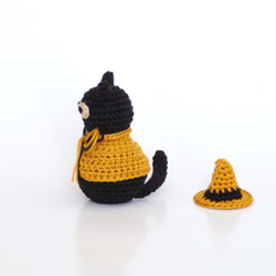 【yuj - süß line】魔女と黒猫とかぼちゃのあみぐるみ　ハロウィン　インテリア　季節の飾り物 10枚目の画像