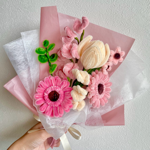 ピンク系モールフラワーブーケ｜お祝いや記念日のプレゼント