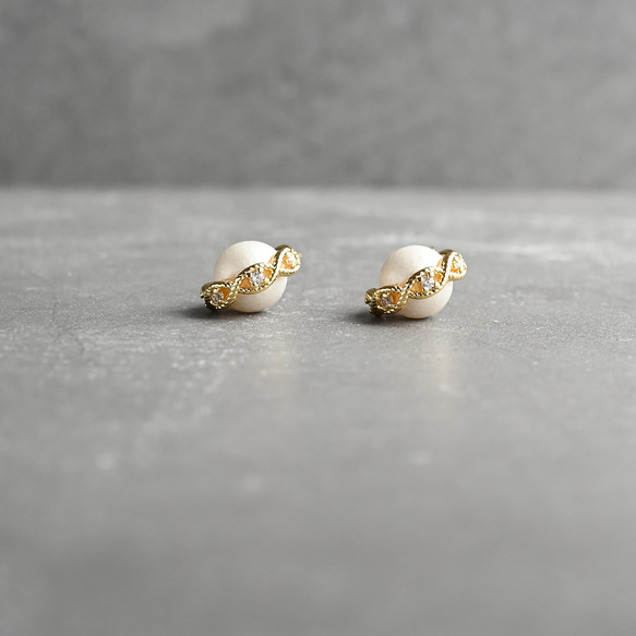 ヴィンテージサテンパールガラスとレース編みのピアス／ノンホールピアス｜サージカルステンレス／チタン変更可能　pag065 10枚目の画像