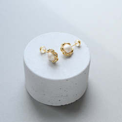 ヴィンテージサテンパールガラスとレース編みのピアス／ノンホールピアス｜サージカルステンレス／チタン変更可能　pag065 14枚目の画像