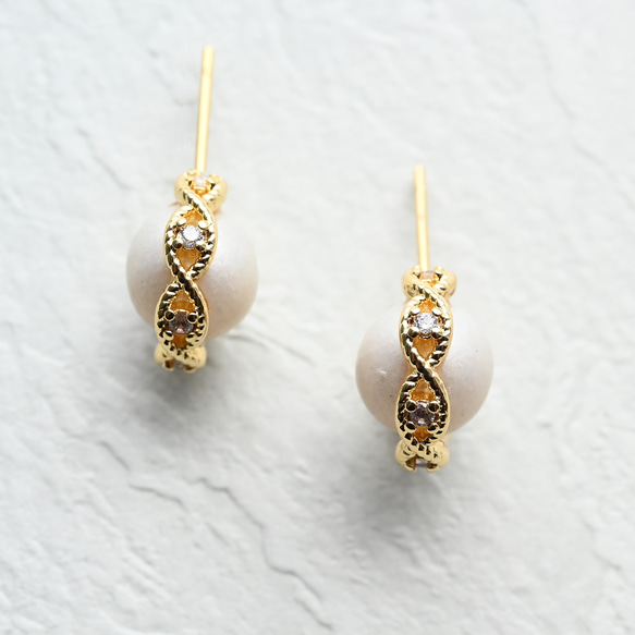 ヴィンテージサテンパールガラスとレース編みのピアス／ノンホールピアス｜サージカルステンレス／チタン変更可能　pag065 9枚目の画像