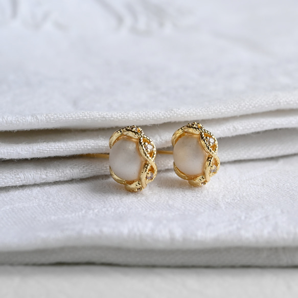 ヴィンテージサテンパールガラスとレース編みのピアス／ノンホールピアス｜サージカルステンレス／チタン変更可能　pag065 16枚目の画像