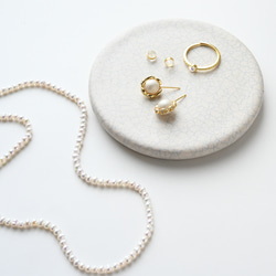 ヴィンテージサテンパールガラスとレース編みのピアス／ノンホールピアス｜サージカルステンレス／チタン変更可能　pag065 8枚目の画像