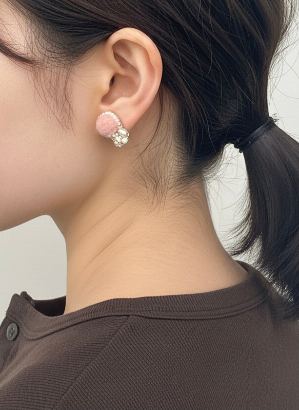 日常に彩りを【tsubomi】ピアス・イヤリング_dusty pink 2枚目の画像