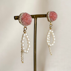 華やかパールの揺れるピアス・イヤリング_old rose 4枚目の画像