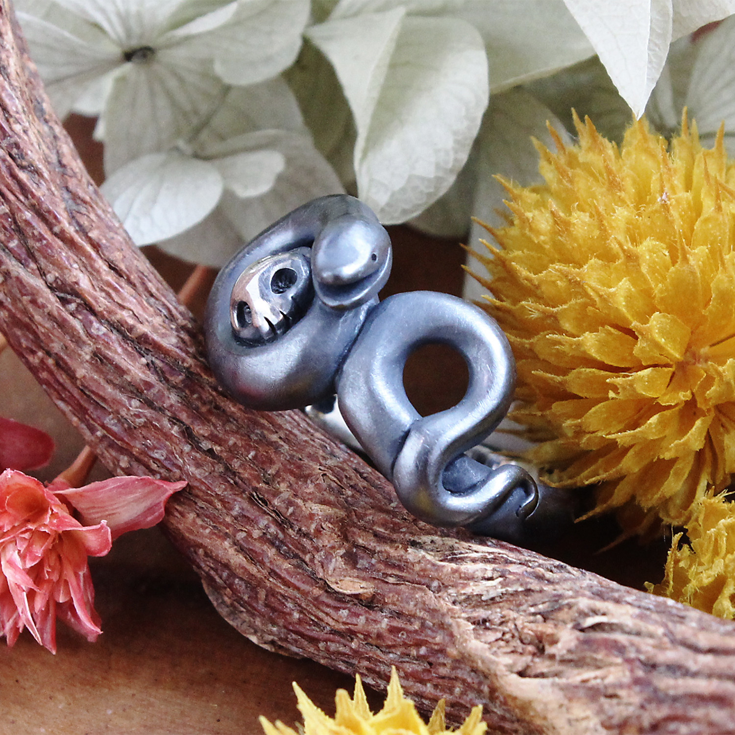 黒蛇とドクロのリング(受注生産)