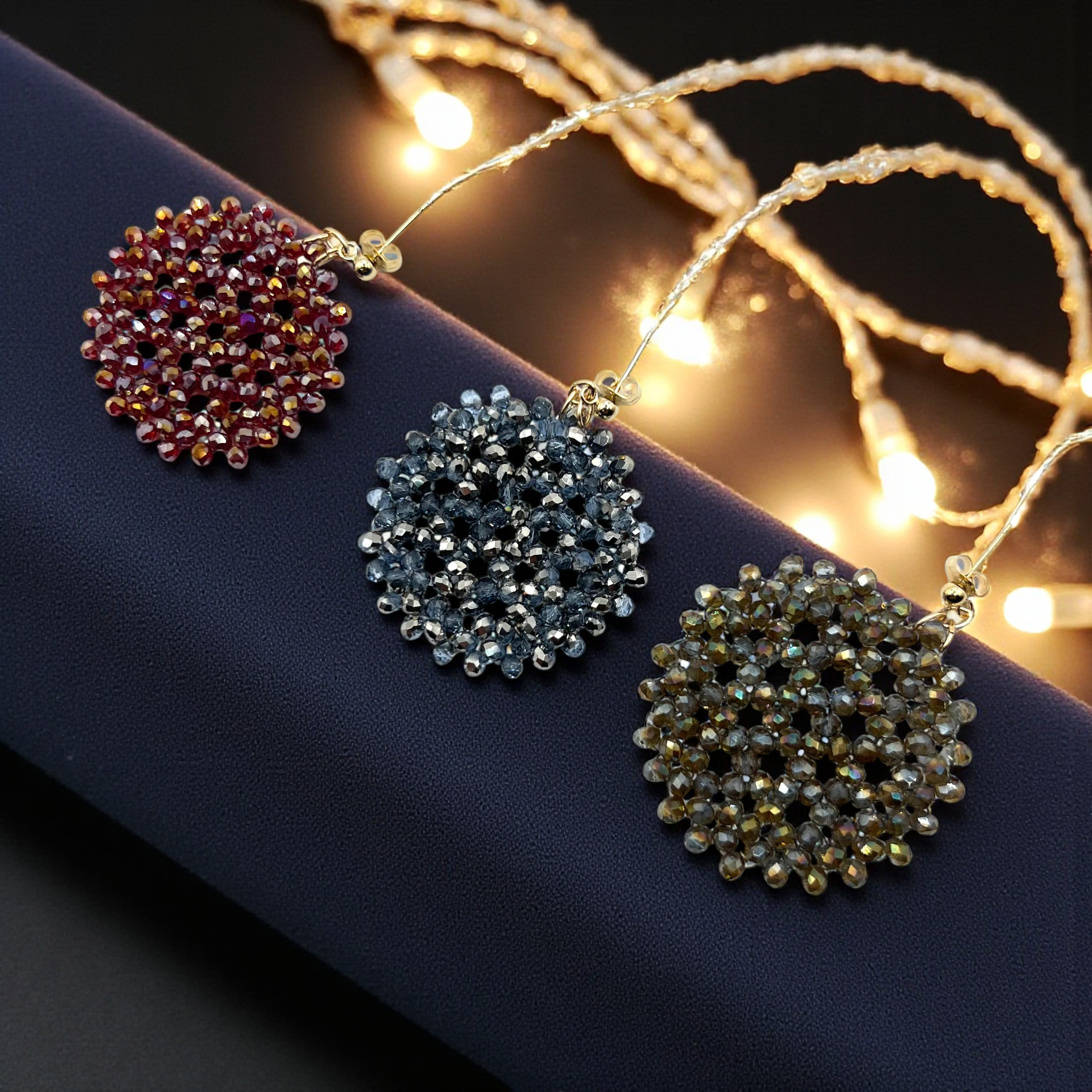 耳元に光を集めるピアス l-bezh014p-bezh016p