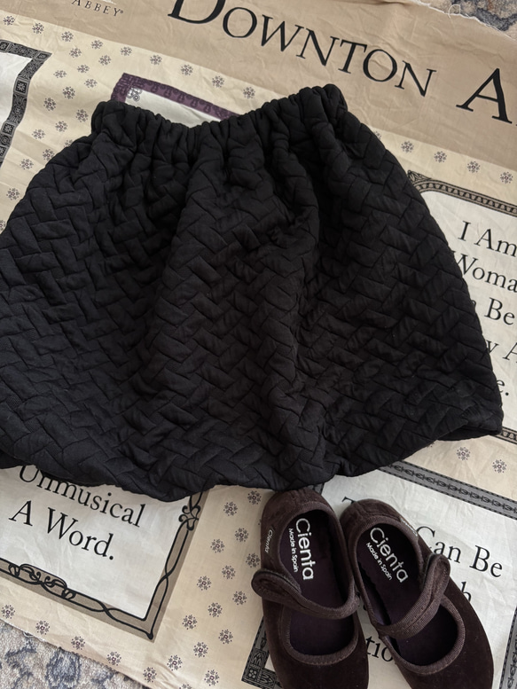 キルティングニットバルーンスカート　キッズ服　子供服　ベビー服　秋冬服　キルティング　 2枚目の画像