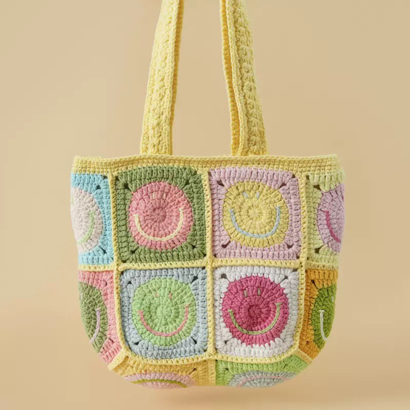 毛糸 手作り 手編み 大容量 手提げバッグ トートバッグ 誕生日 プレゼント【カラフルな配色｜笑顔14個】1点