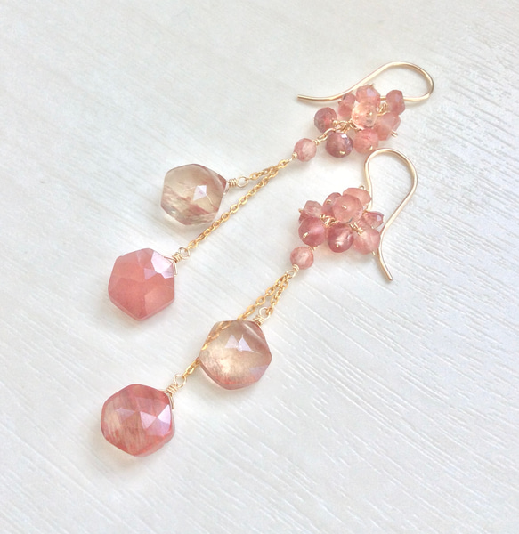 秋色アンデシンのロングピアス 4枚目の画像