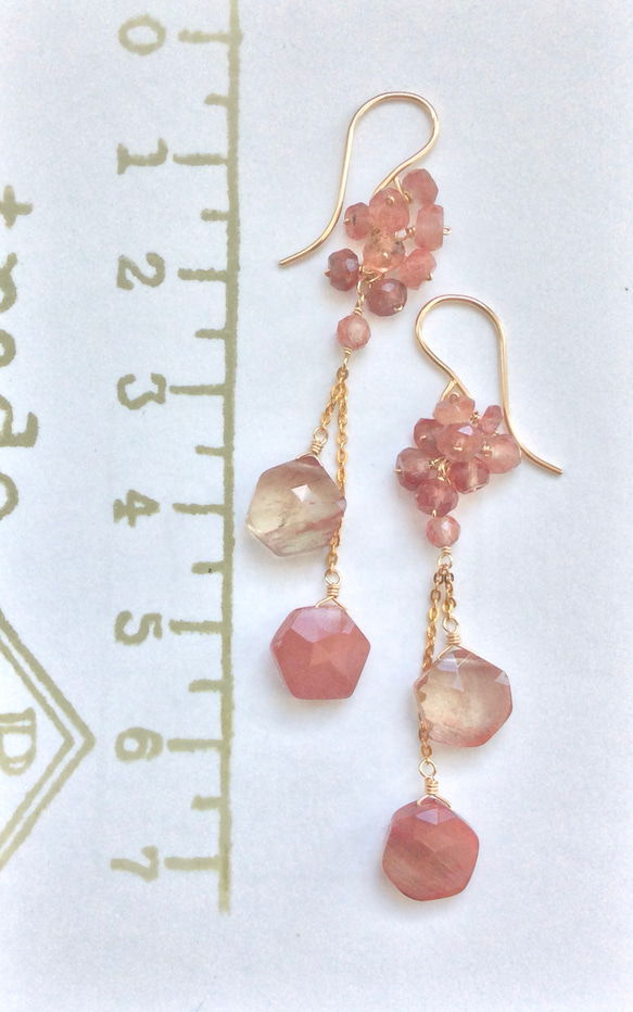 秋色アンデシンのロングピアス 6枚目の画像