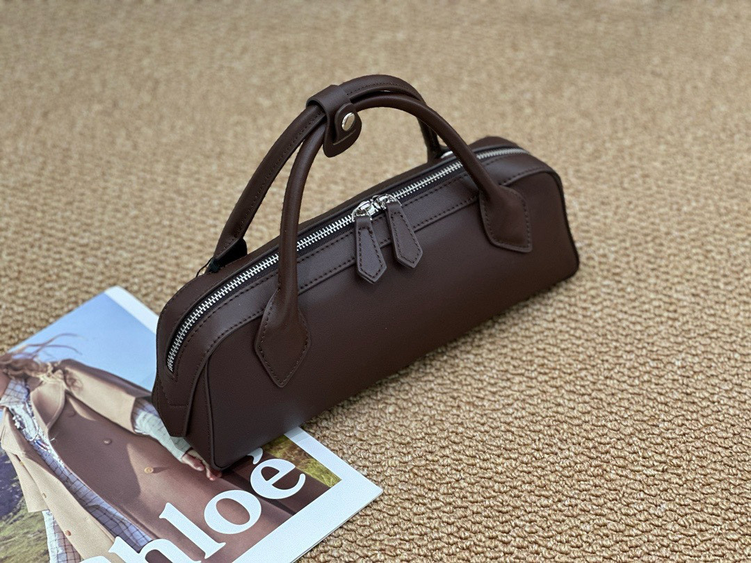 本革 バゲットバッグ レディース 大容量 ショルダー ハンドバッグ 2025年秋冬新作 横長 牛革 フォーマル カジュア