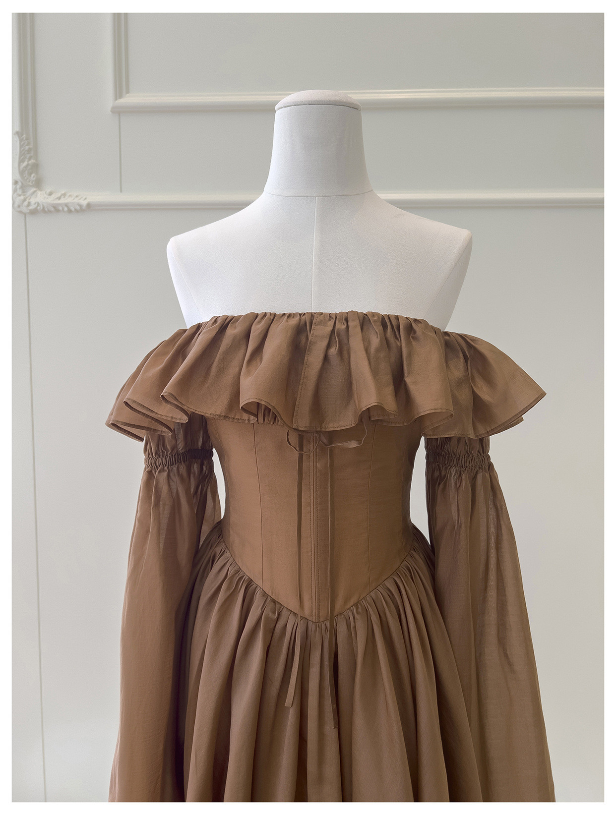 茶色 ショート丈 ウェディングドレス パーティー ワンピース 韓国風 お呼ばれ 二次会 69440｜詳細画像