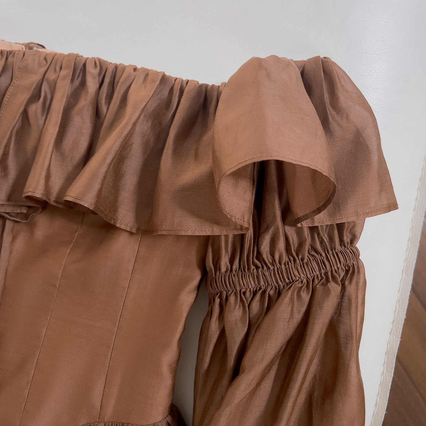 茶色 ショート丈 ウェディングドレス パーティー ワンピース 韓国風 お呼ばれ 二次会 69440｜詳細画像