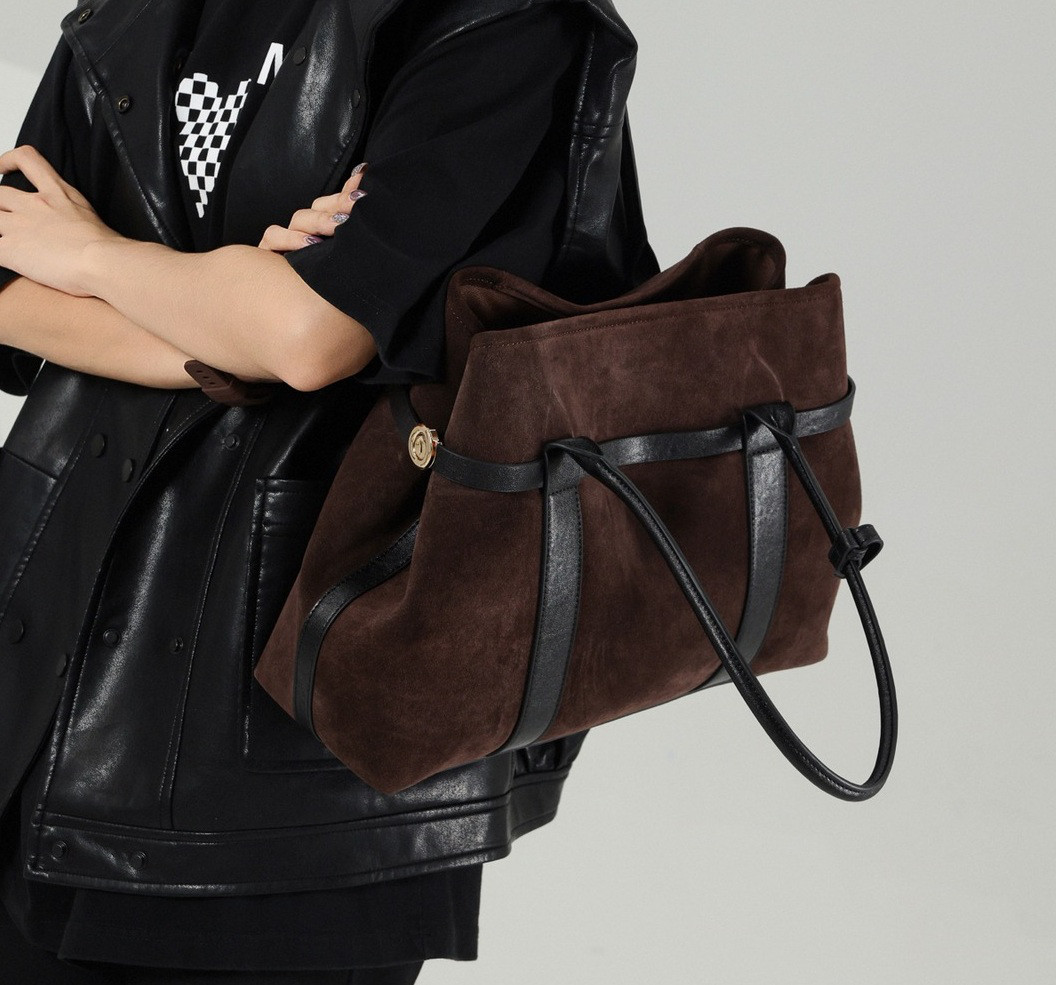 本革トートバッグ レディース スエード調マットレザー 大容量 横型 通勤 ショルダー ハンドバッグ 高級感 おしゃれ